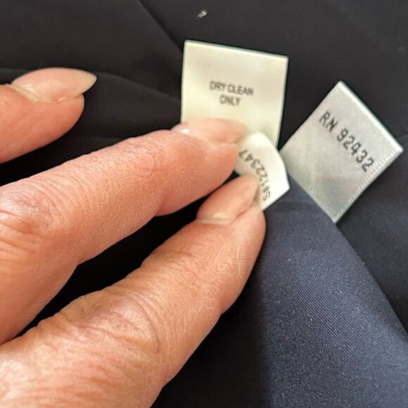 Kay Unger Portrait Black Satin V-Neck Shawl Collared Sheath Evening Dress Size 4 - Picture 10 of 15